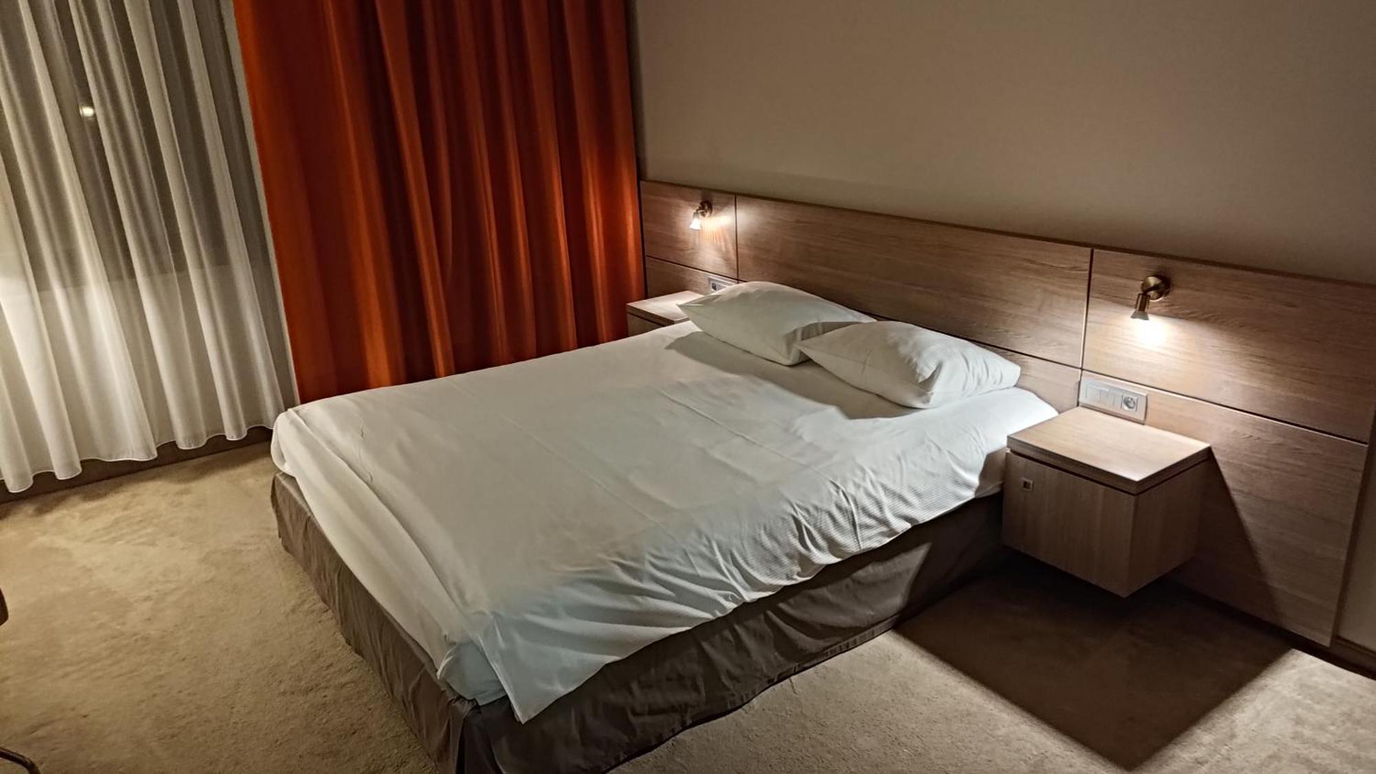 אולז'טין Hotel Hp Park מראה חיצוני תמונה