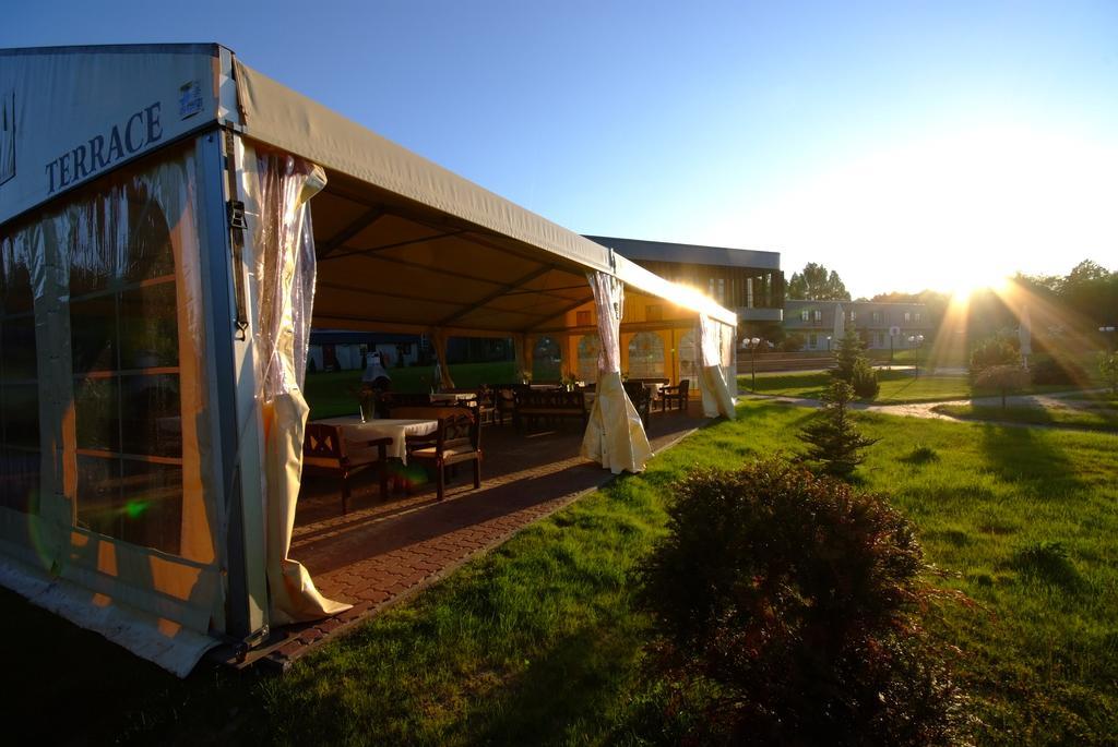 אולז'טין Hotel Hp Park מראה חיצוני תמונה