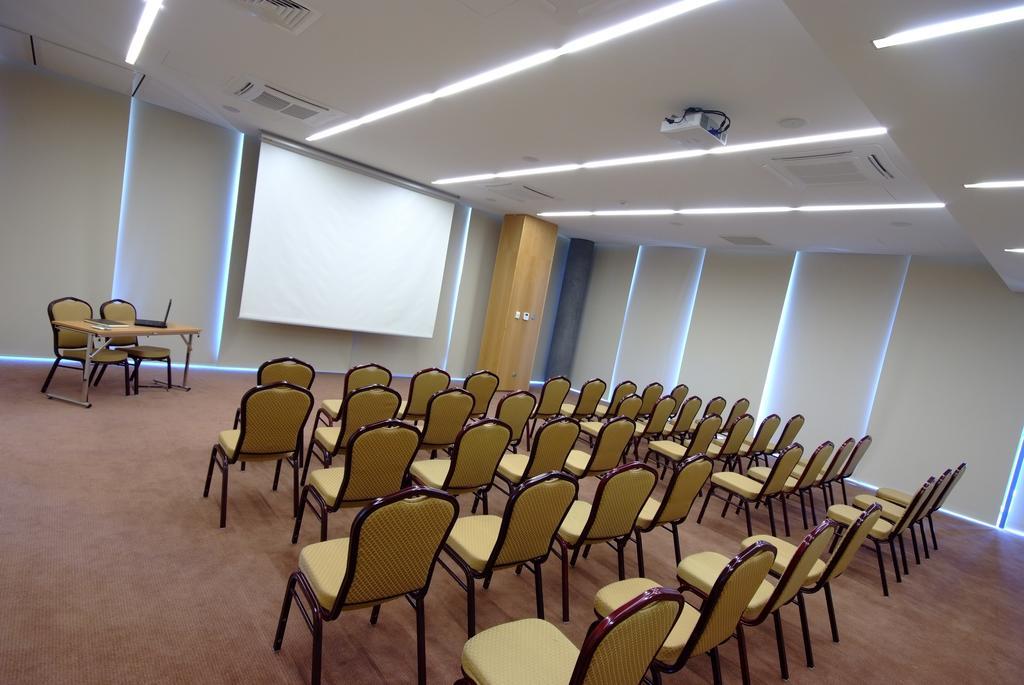 אולז'טין Hotel Hp Park מראה חיצוני תמונה